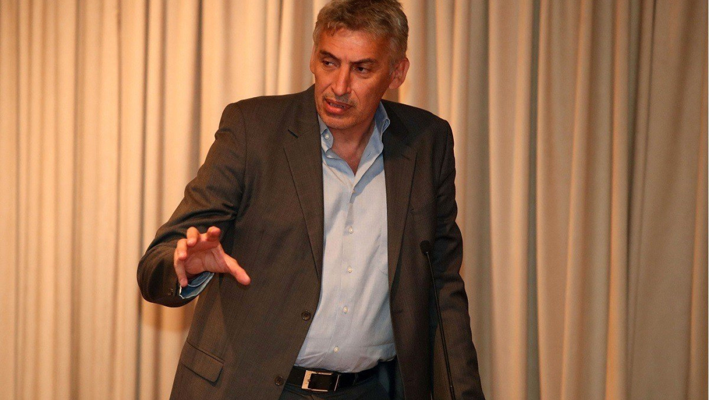 Μετριοπαθής, ενωτική, συνθετική η προεκλογική εκστρατεία του Φασούλα