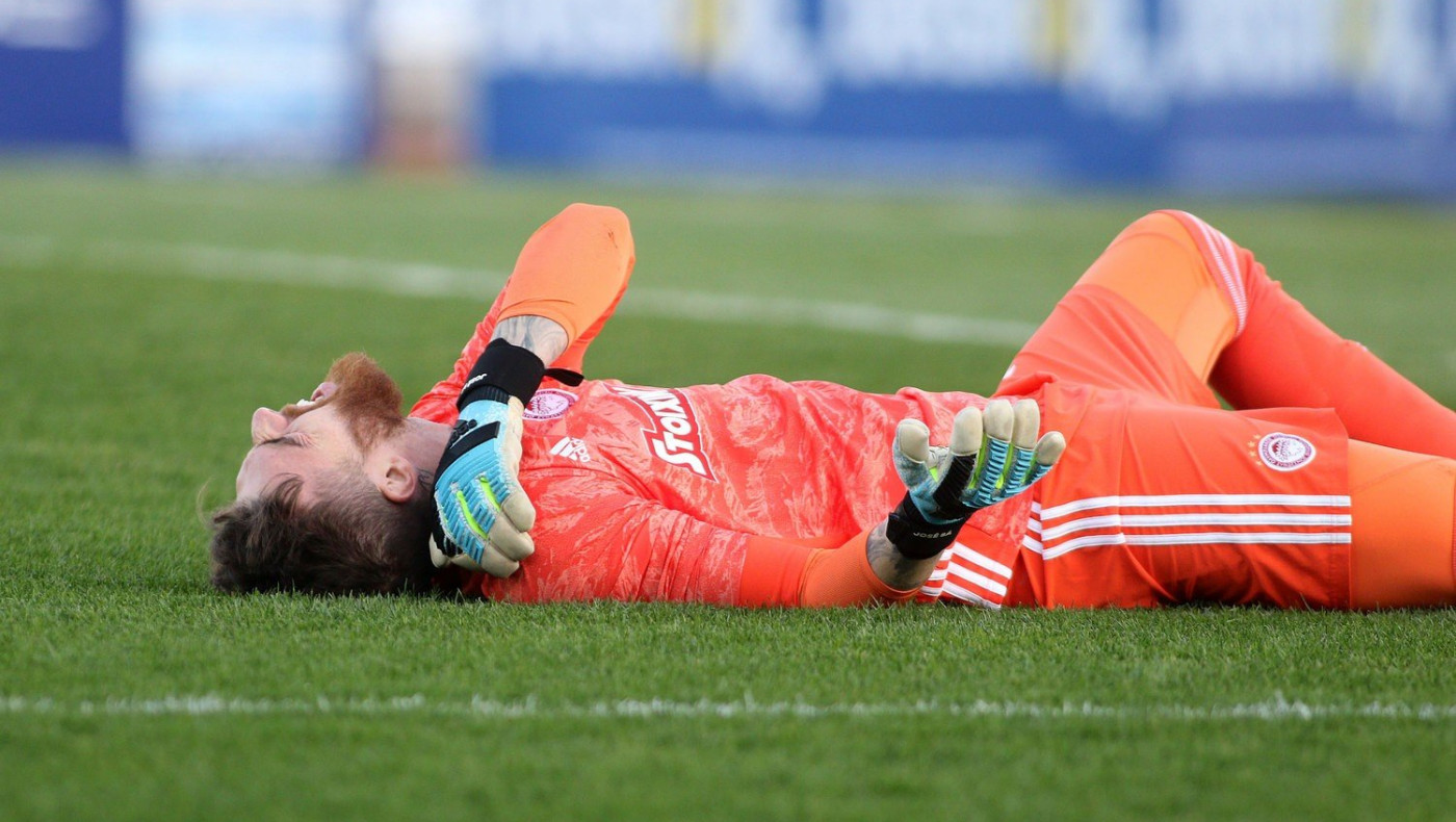 Σοκ στον Ολυμπιακό: Τραυματίστηκε ο Σα