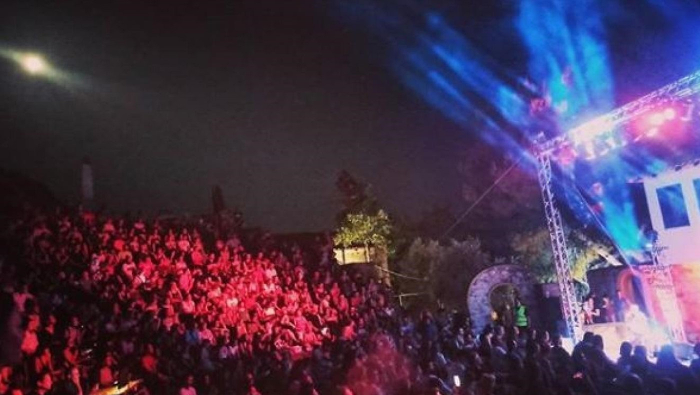 Καβάλα: Συνωστισμός και σύλληψη του υπεύθυνου στη συναυλία του Μάλαμα