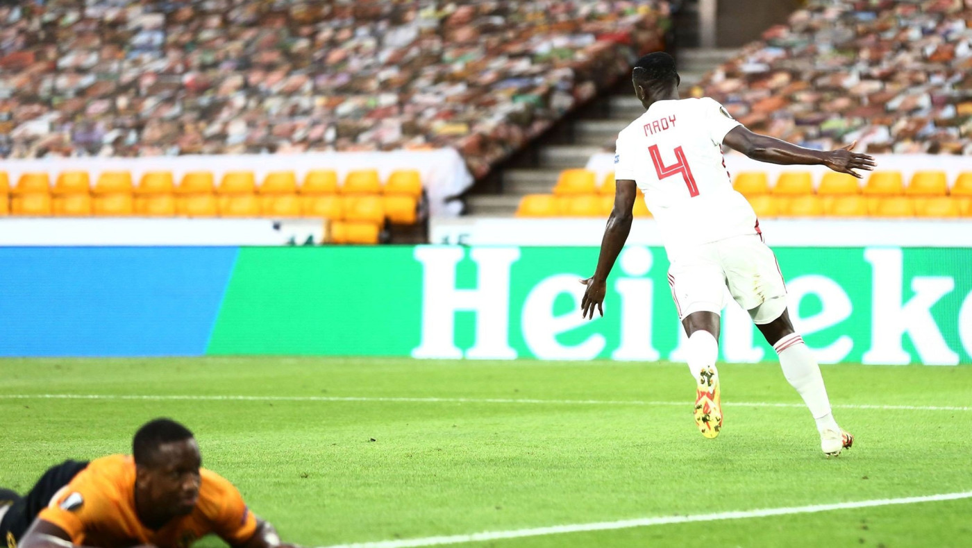 Το γκολ - οφσάιντ του Ολυμπιακού για ένα... χέρι!