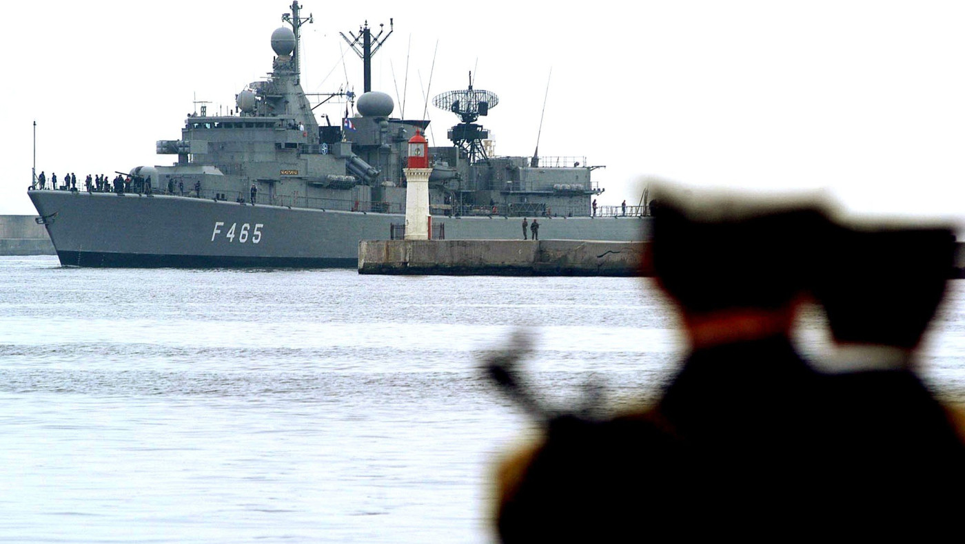 Oruc Reis: Απάντησαν στις ελληνικές φρεγάτες τα τουρκικά πολεμικά