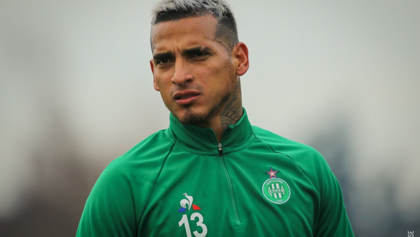 Αυτός είναι ο πιο πιθανός αντικαταστάτης του Τσιμίκα στον Ολυμπιακό