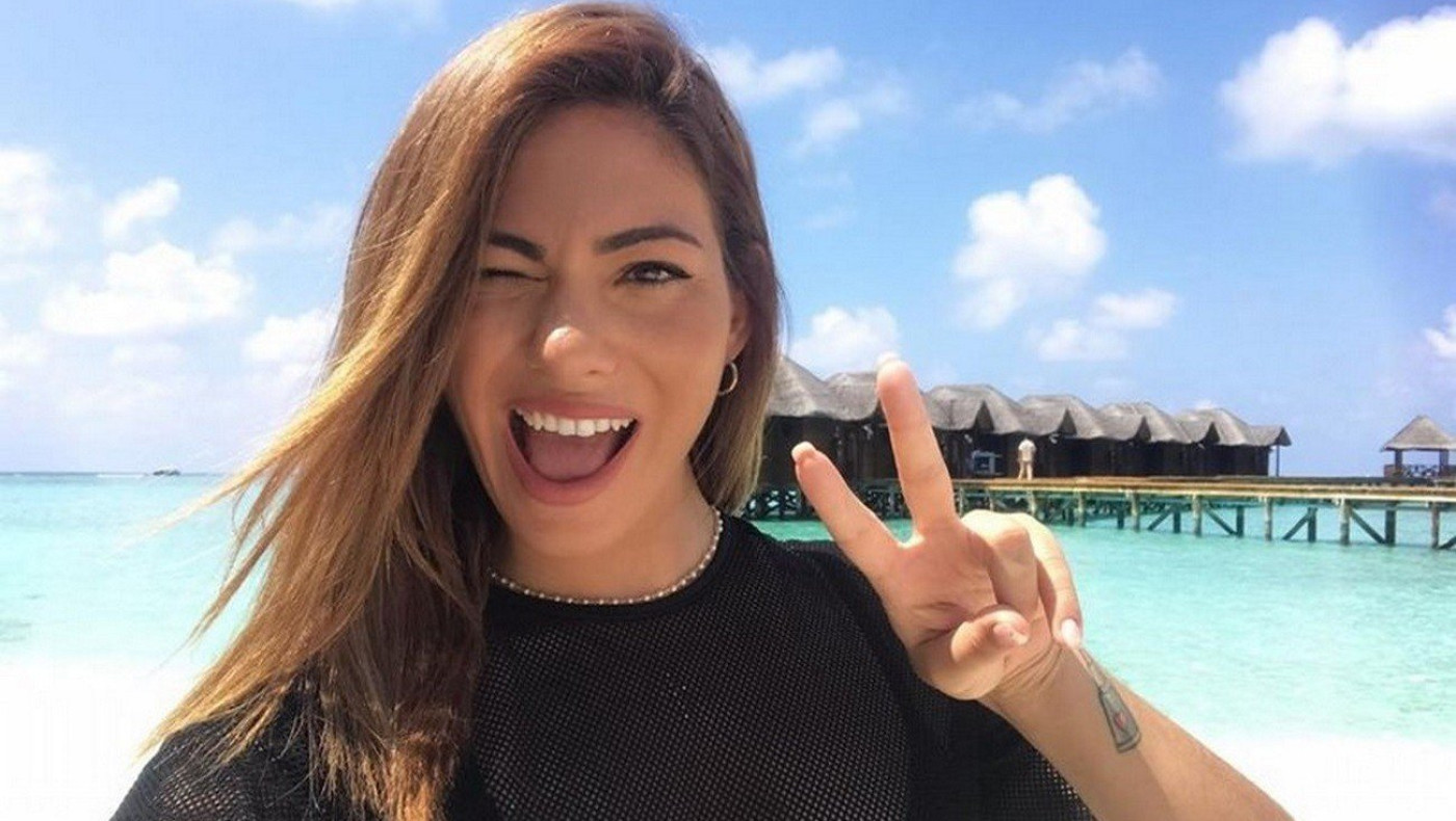 Η Ευρυδίκη Βαλαβάνη “κολάζει” και… Άγιο με την υποβρύχια λήψη της !