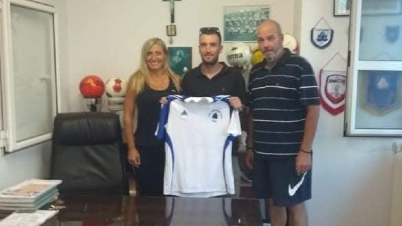 Στην ΑΕΑ ο Κολόκας