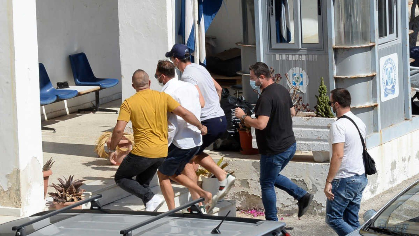 Αυτό είναι το βίντεο με τις μπουνιές του Μαγκουάιρ στη Μύκονο