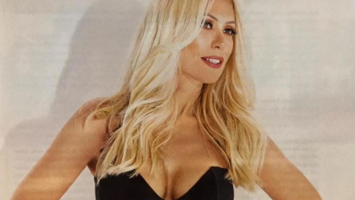 Κορμί λαμπάδα στα 55 της η Μπακοδήμου!