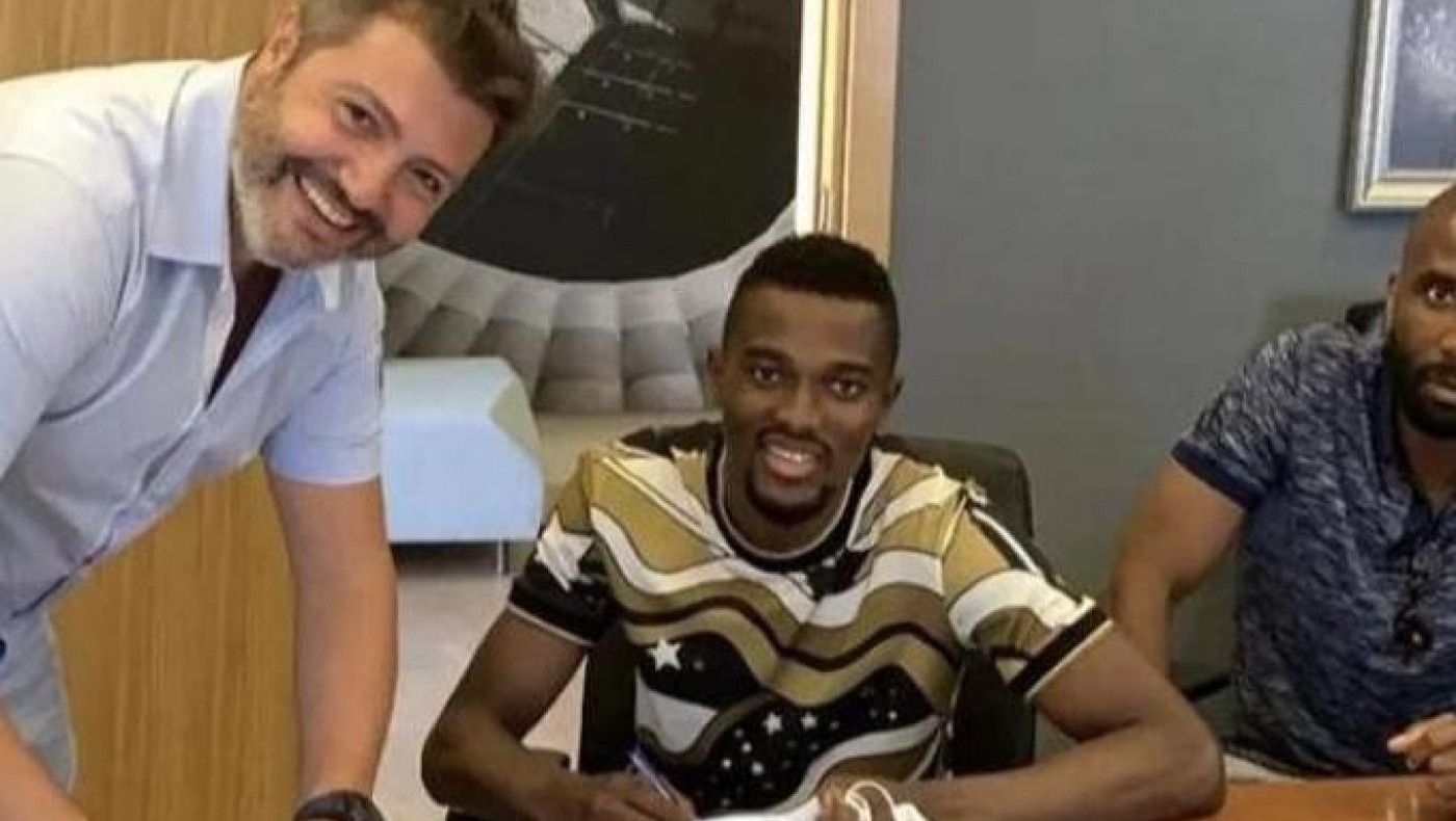 ΟΡΙΣΤΙΚΟ: Υπέγραψε στην Μπεσίκτας ο Μενσά, παίζει με ΠΑΟΚ