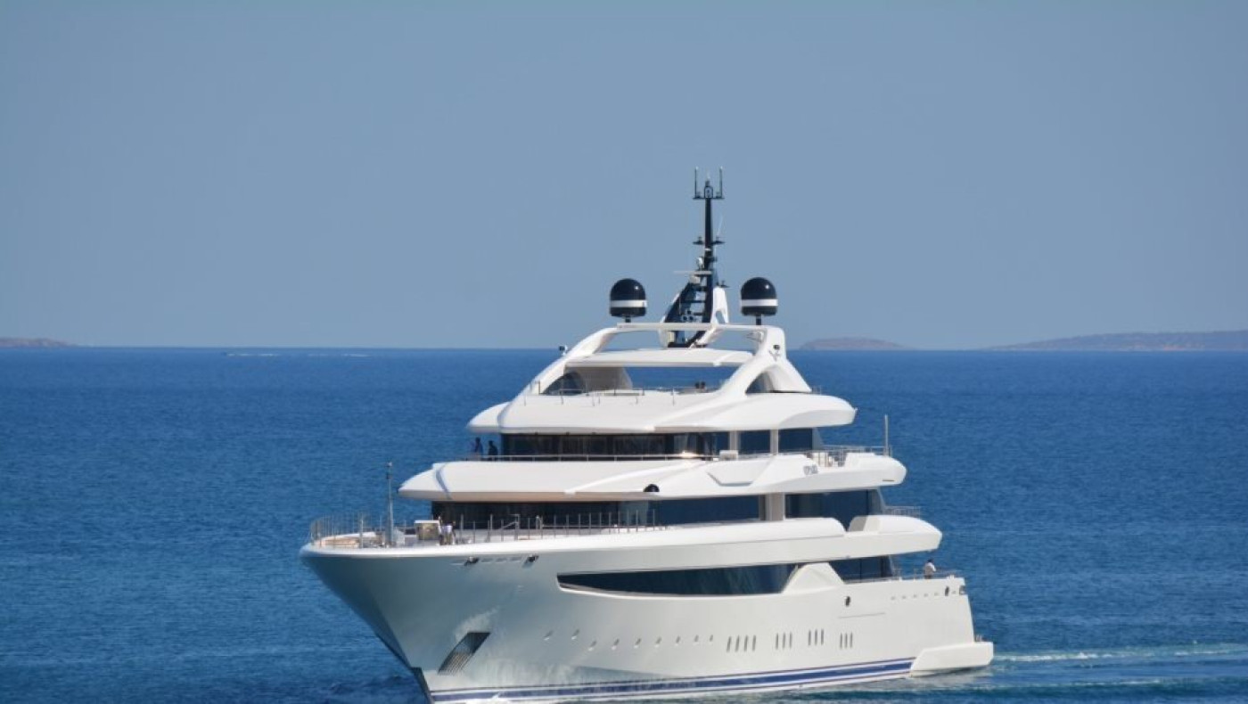 O' Pari: Το Megayacht «κόσμημα» της ελληνικής ναυπηγικής στη Μαρίνα Ζέας
