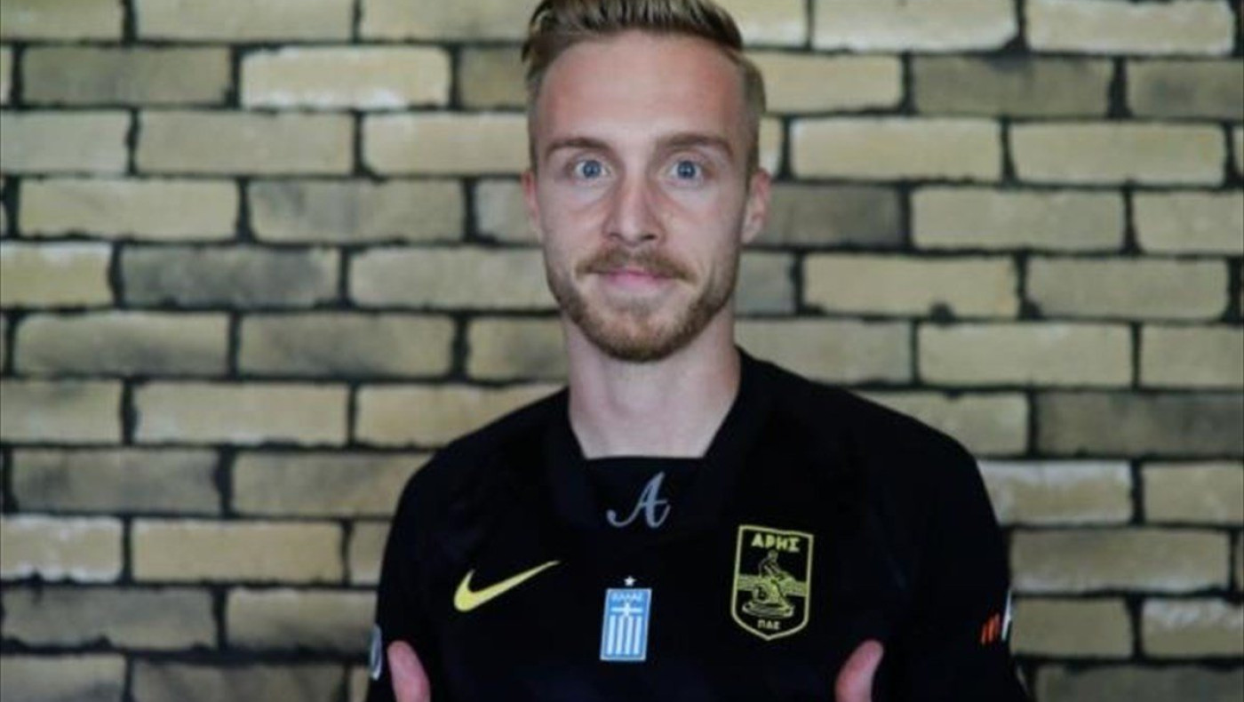 Άρης: Το τελετουργικό καλωσορίσματος στον Τζέγκο (vid)