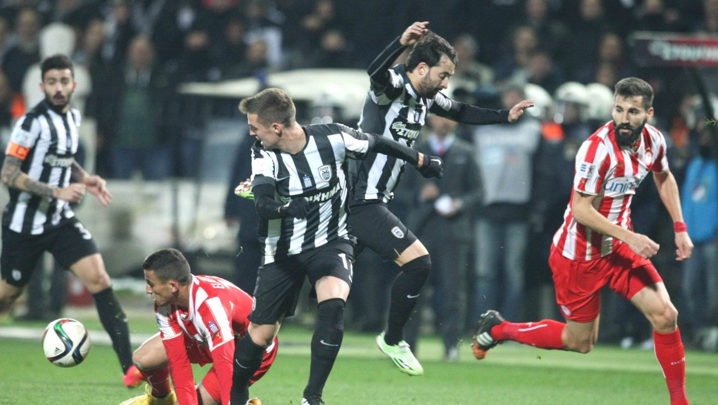 Μονόφθαλμοι και αόμματοι στο ελληνικό κλωτσοσκούφι 