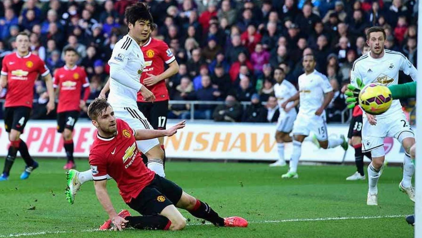 Γκέλες ολκής για Γιουνάιτεντ, Tσέλσι