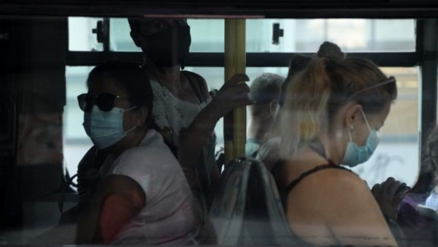 Η απίστευτη απάντηση γυναίκας που δεν φορούσε μάσκα σε λεωφορείο