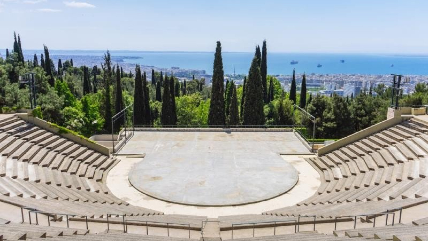 Η Αστυνομία διέκοψε την παράσταση «Μήδεια» στο Θέατρο Δάσους!