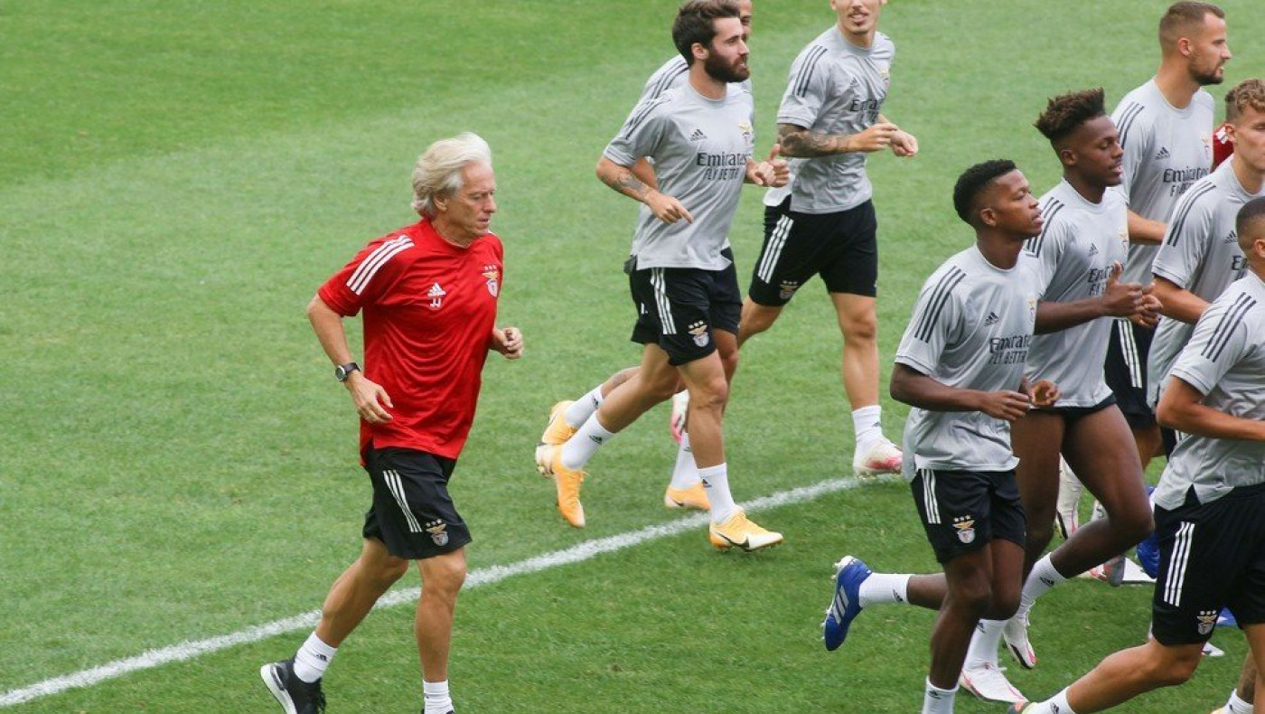 Η συνέντευξη Τύπου των Ζεσούς-Πίζι