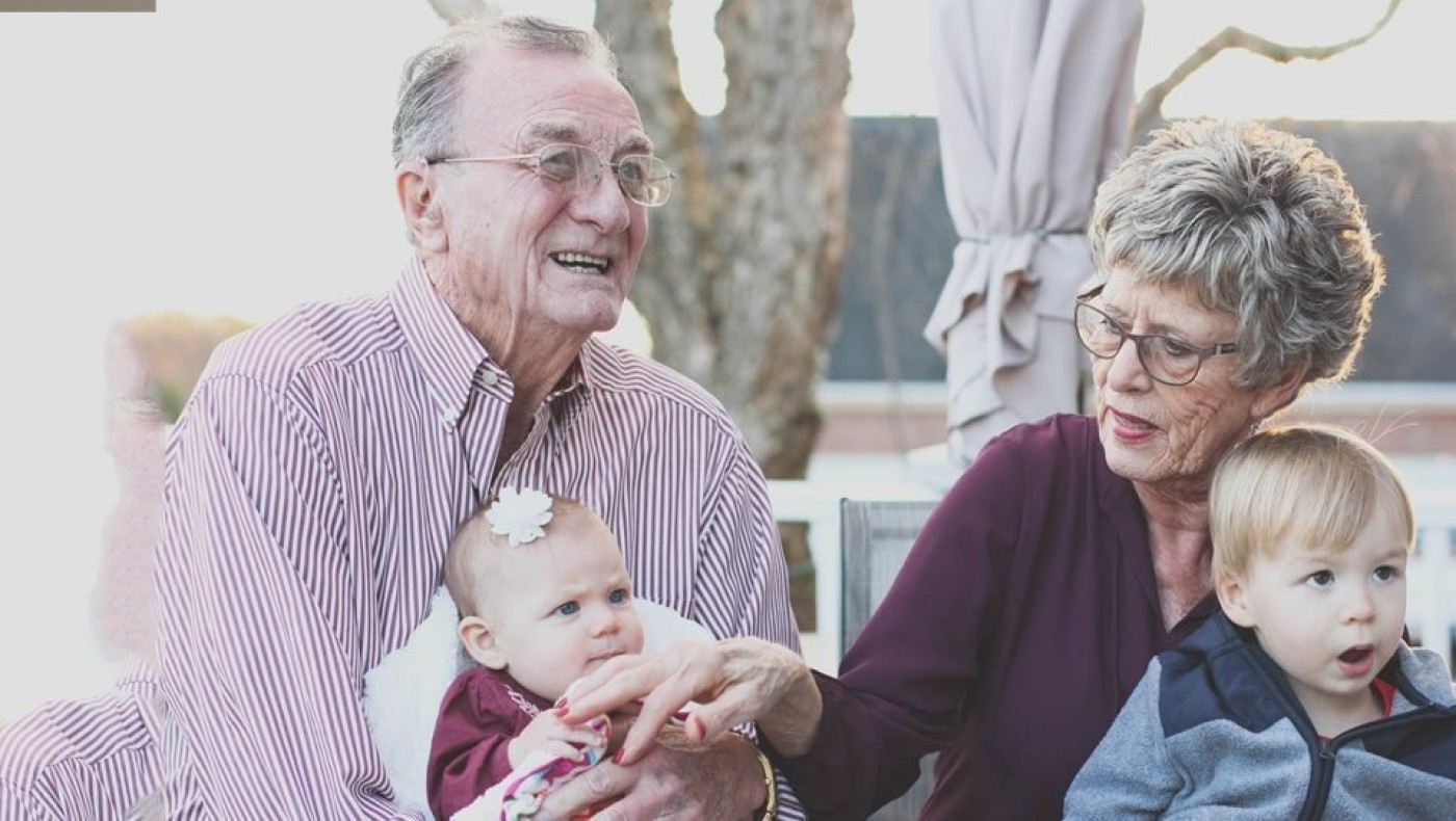 Και οι παππούδες θα πληρώνουν διατροφή για τα ανήλικα εγγόνια τους