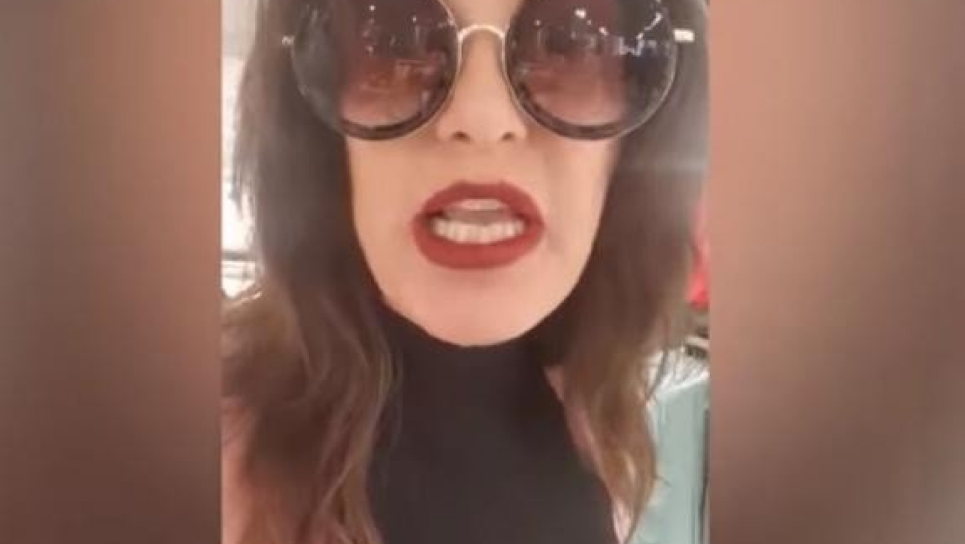 Η «παρουσιάστρια» της Θεσσαλονίκης προκάλεσε πάλι… χαμό!