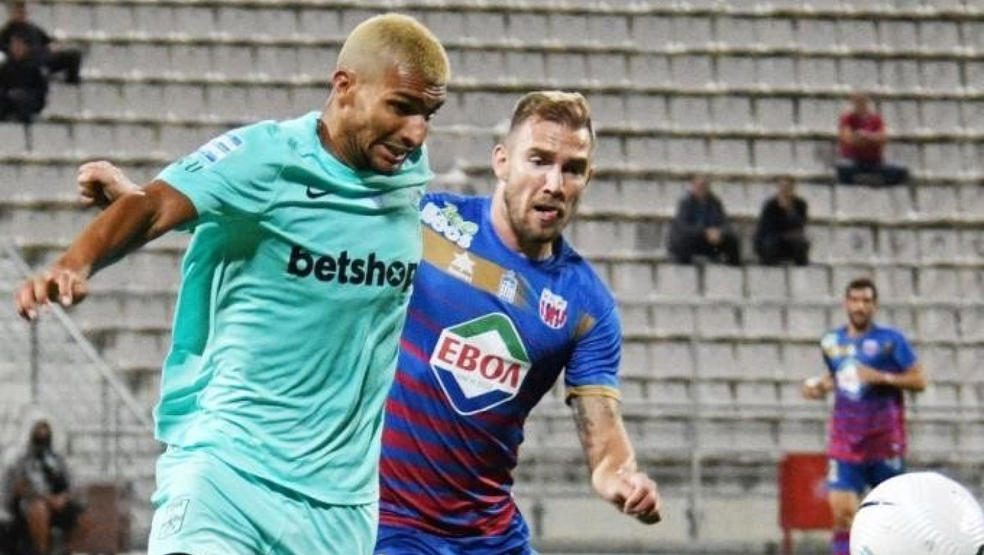 Άδειασμα Ροζ σε Ένινγκ, ψήφος εμπιστοσύνης σε Τερζή