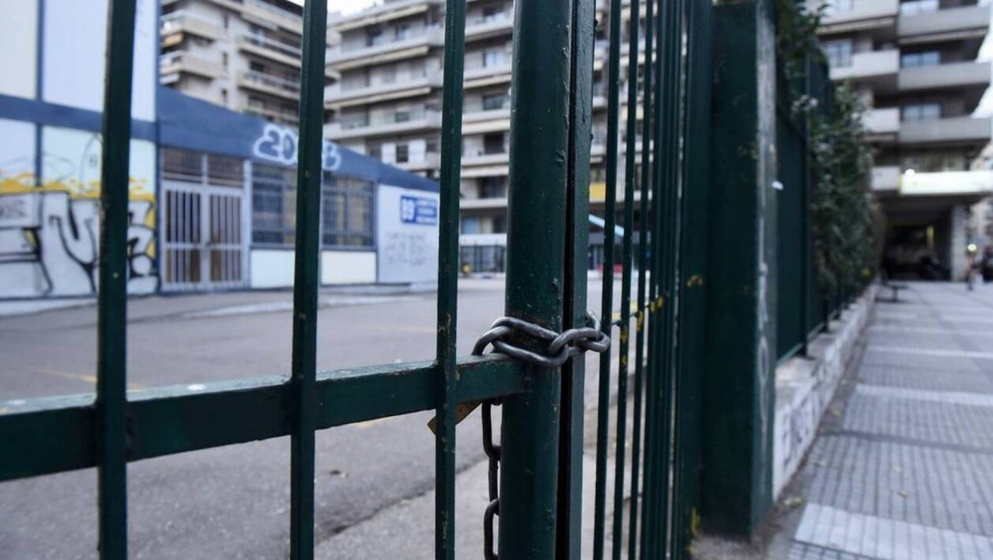 Εξαδάκτυλος : Μας ανησυχεί η επανέναρξη των σχολείων