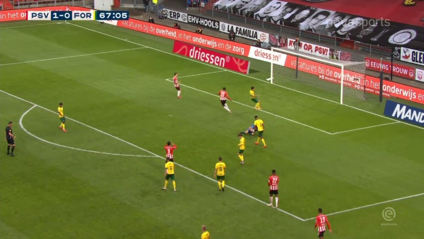 Συνεχίζει αήττητη η Αϊντχόφεν