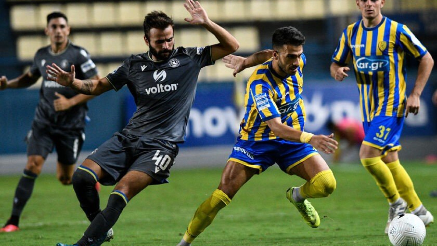 Όρθιος με δέκα παίκτες ο Παναιτωλικός