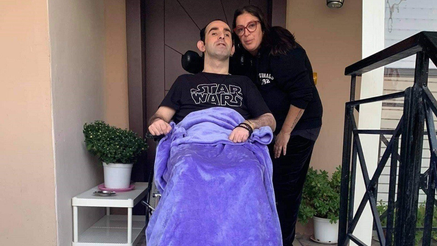 Μάθημα ζωής: Βετεράνος του ΠΑΟΚ και φίλος του Άρη αγόρασαν το αμαξίδιο του Γιώργου