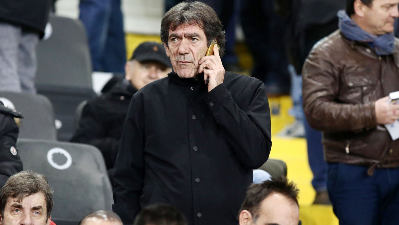 Σαργκάνης: «Απαγορεύουν το ποδόσφαιρο στους παίκτες»