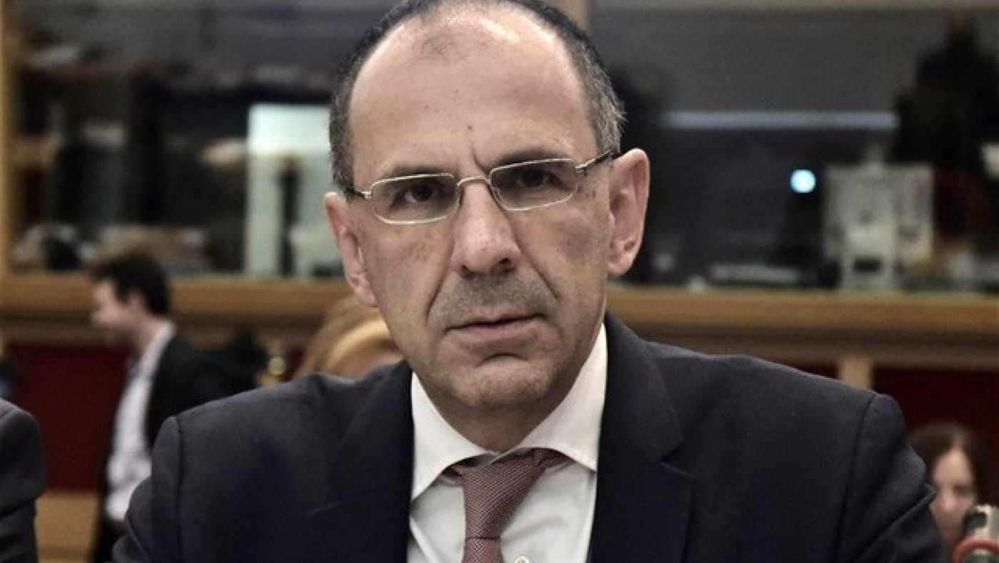 Γεραπετρίτης: «Κόκκινη γραμμή είναι η εθνική κυριαρχία»