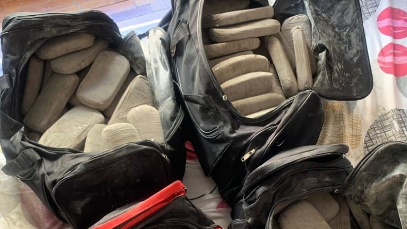 ΕΛ.ΑΣ.: 102 κιλά ηρωίνης σε διαμέρισμα στην Αθήνα!