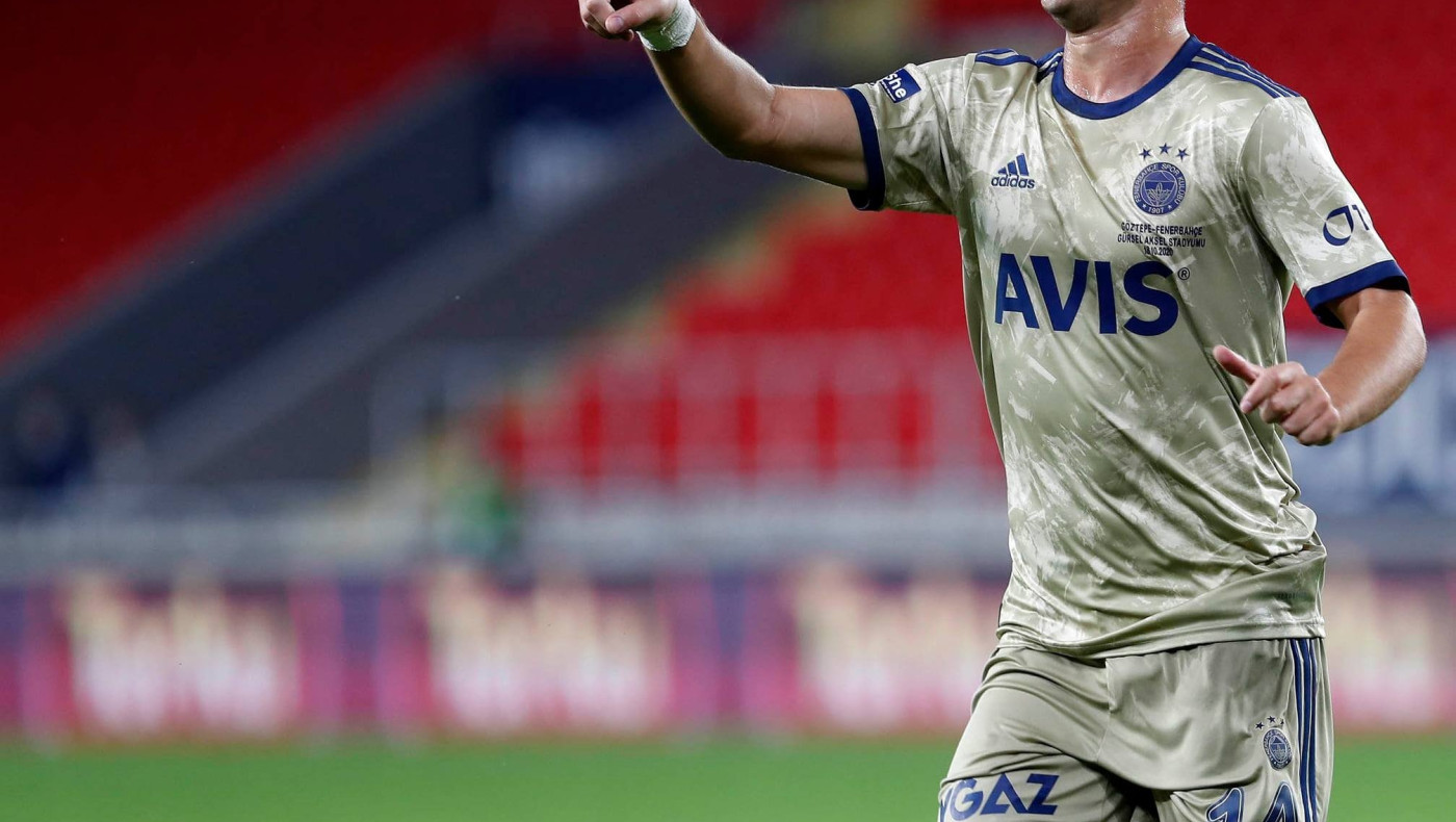 ΓΚΟΛΑΡΑ Πέλκα αλά Μπρόντμπι, αλλά ακυρώθηκε