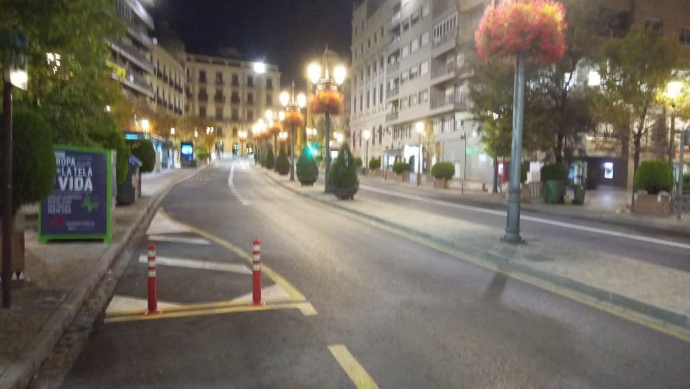 Αδεια πόλη η Γρανάδα μετά τα μεσάνυχτα, δεν κυκλοφορεί κανείς