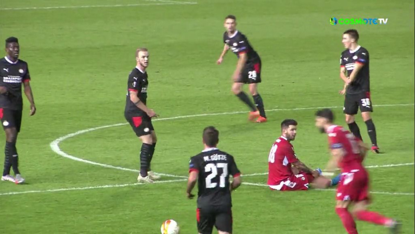 ΑΠΙΣΤΕΥΤΗ γκολάρα της Ομόνοιας πίσω από το κέντρο