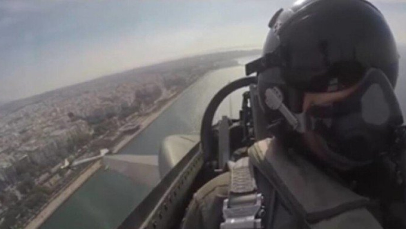 Ρίγη συγκίνησης από το μήνυμα του πιλότου της Πολεμικής Αεροπορίας
