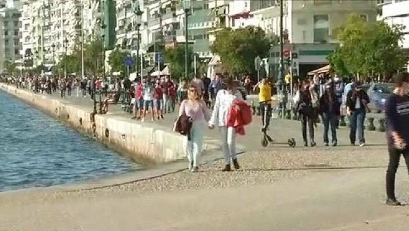 Θεσσαλονίκη: Διαφορετική η εικόνα στα καφέ