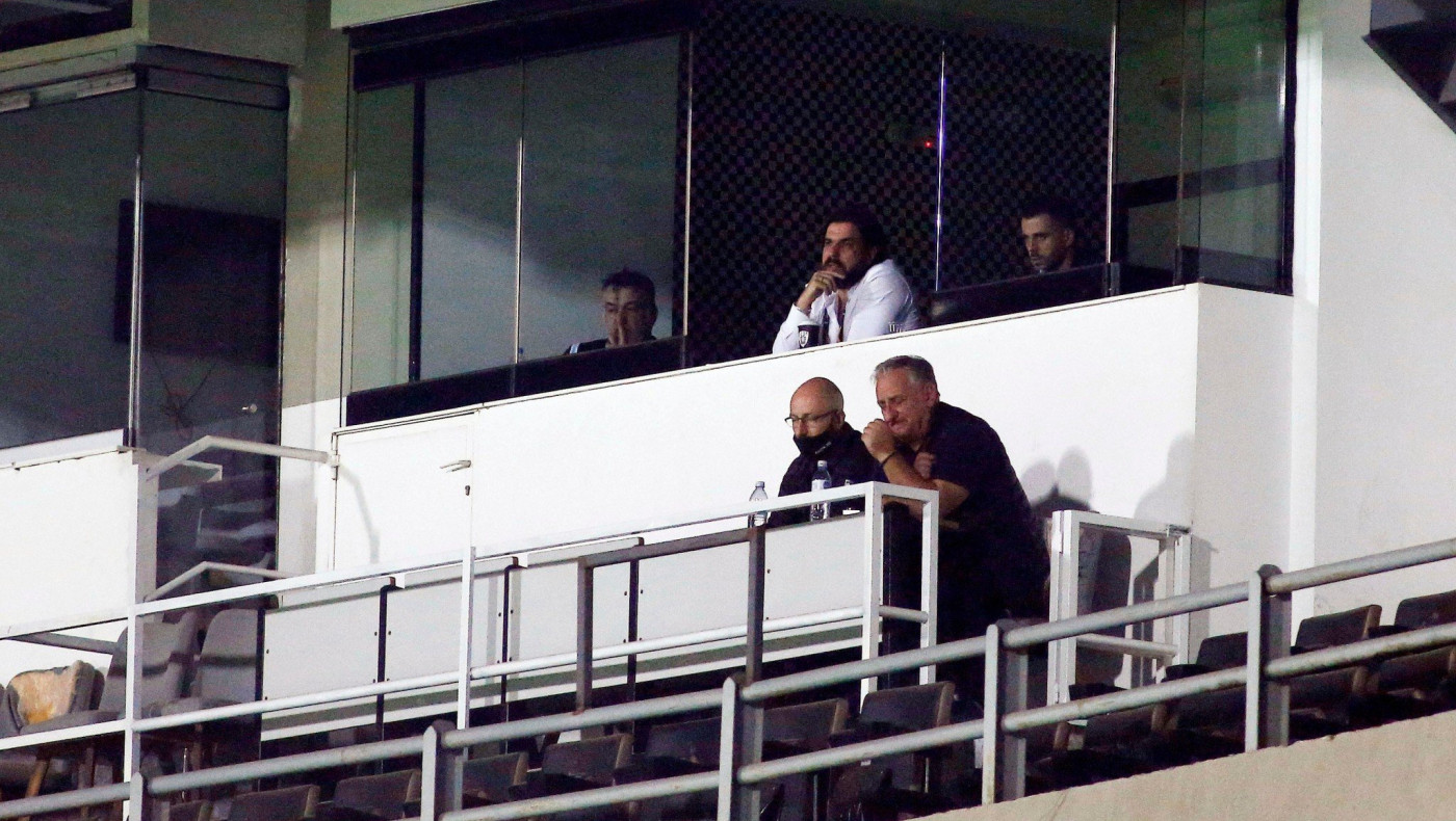 Υπό το βλέμμα του Βιεϊρίνια το ΠΑΟΚ-Ομόνοια