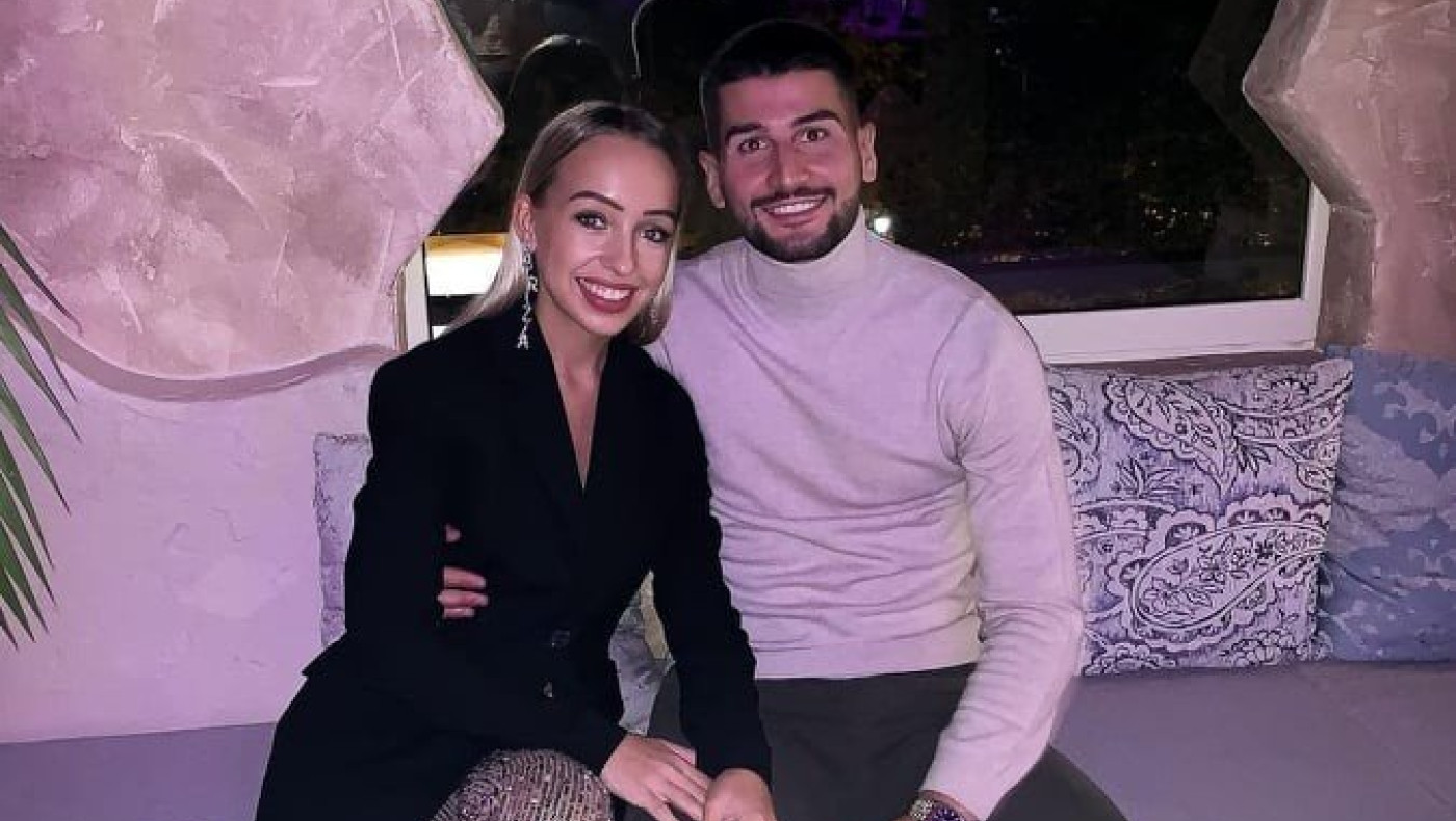 Ξεκίνησε μαθήματα... ελληνικών η κυρία Τσόλακ (Pic)