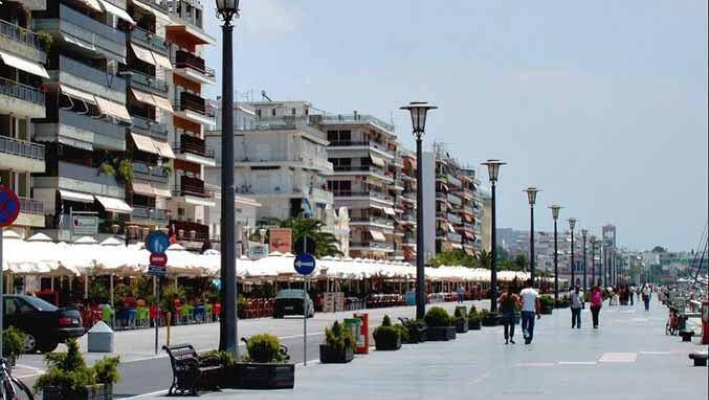 Η «κόκκινη» Λάρισα... βούλιαξε τον «κίτρινο» Βόλο