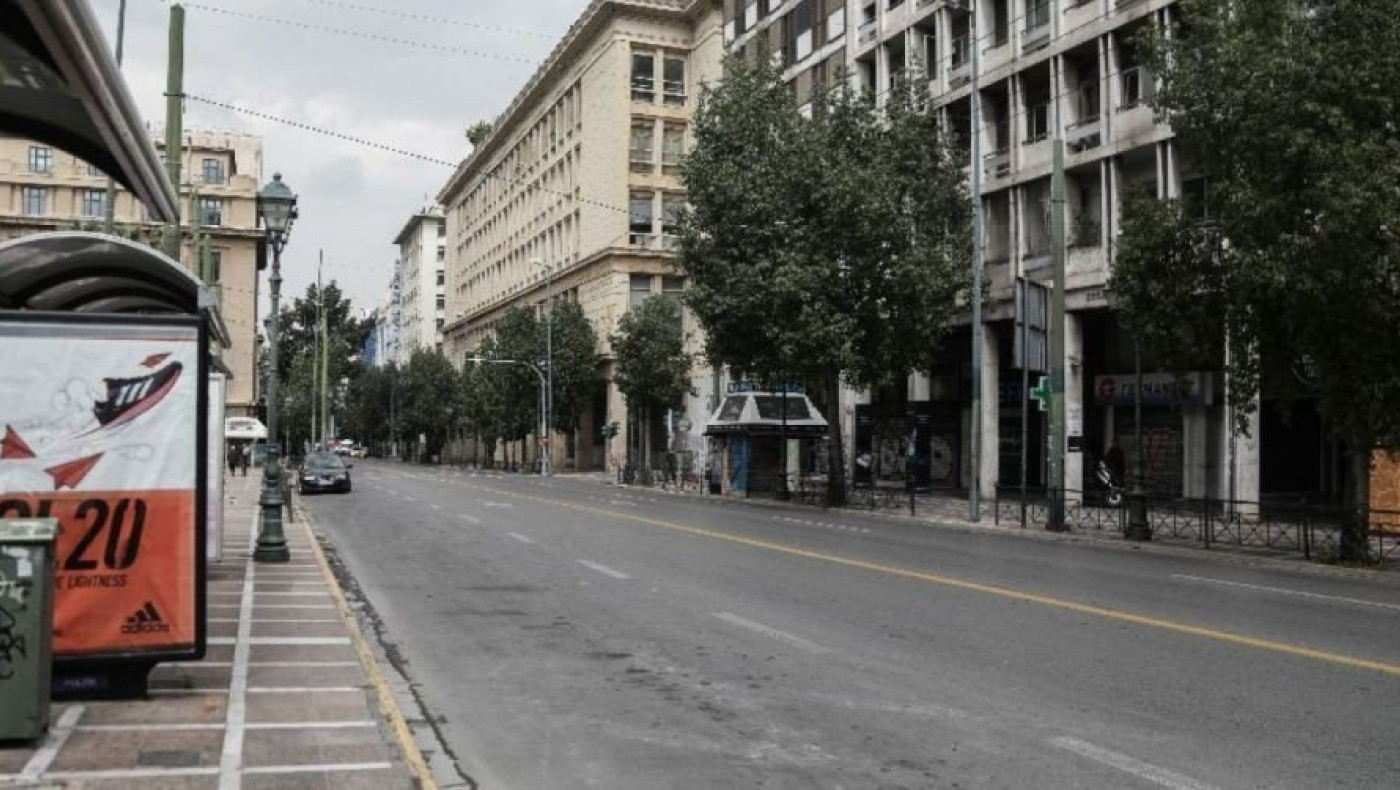 Σε γενικό lockdown όλη η Ελλάδα, o οδηγός της νέας καθημερινότητας