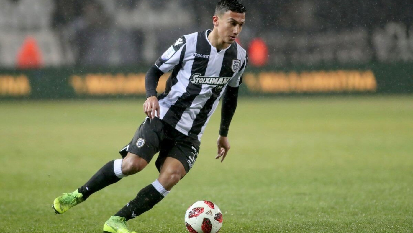 Βαγενάς: «﻿Είναι καλλιτέχνης με ό,τι ασχολείται ο Λύρατζης»