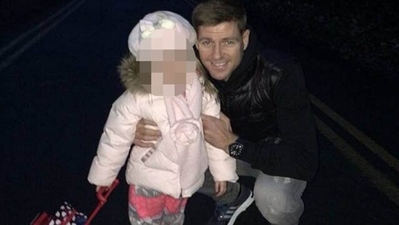 Σάλος με παιδόφιλο παίκτη και την κόρη του Τζέραρντ! 