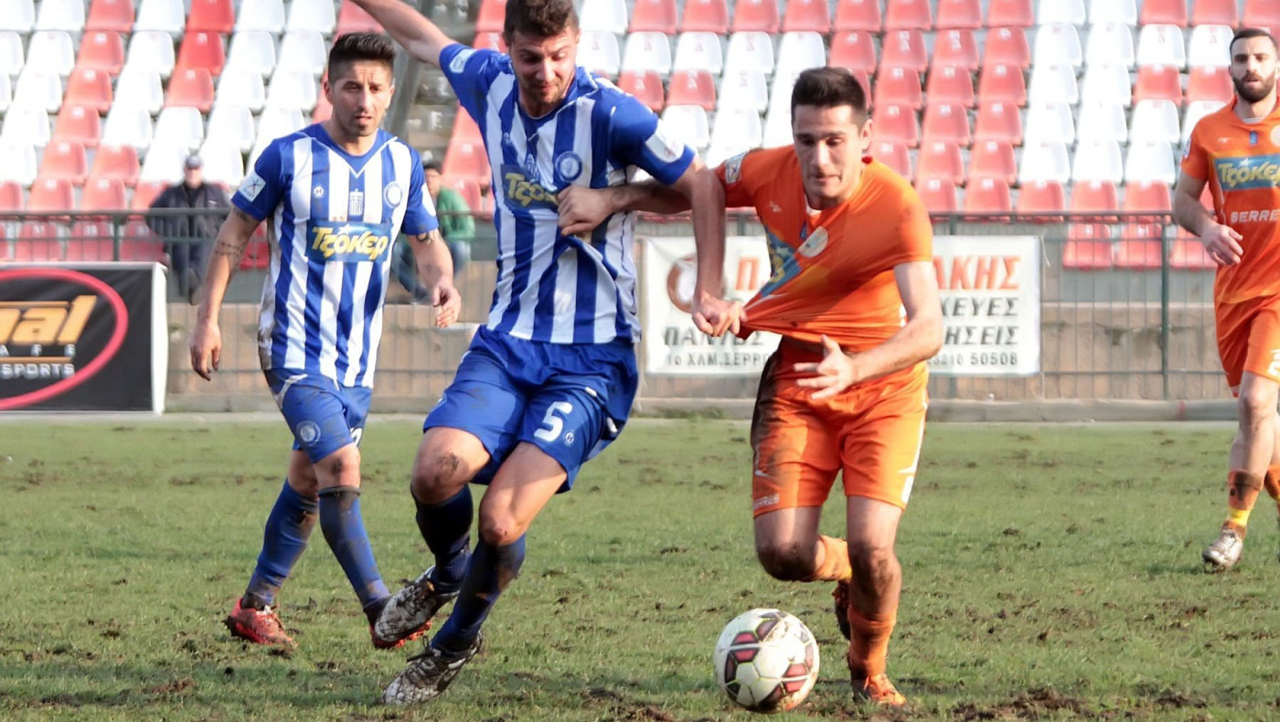 «Ανοίγει» συνεχώς η βαθμολογική διαφορά