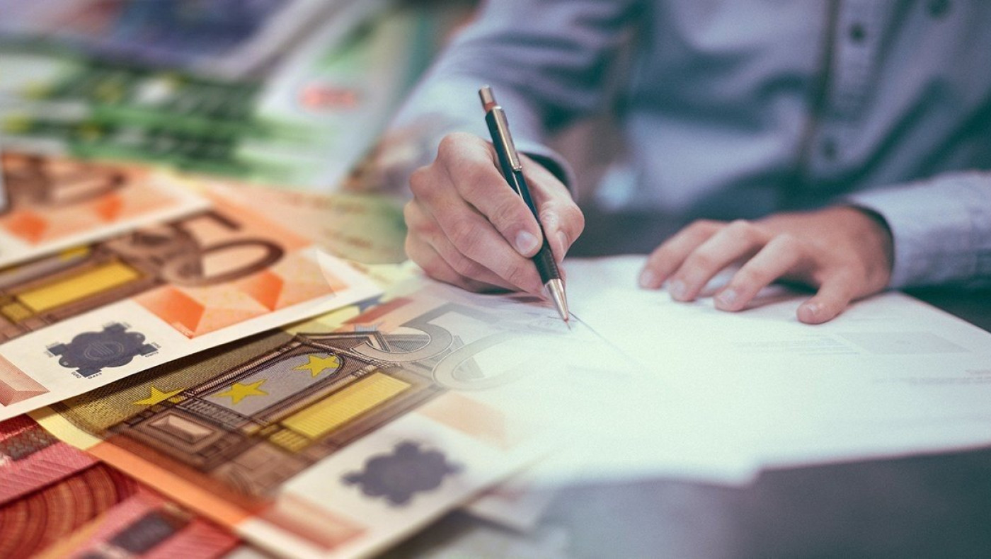 Επίδομα 800 ευρώ: Ποιοι εντάσσονται σε αναστολή εργασίας