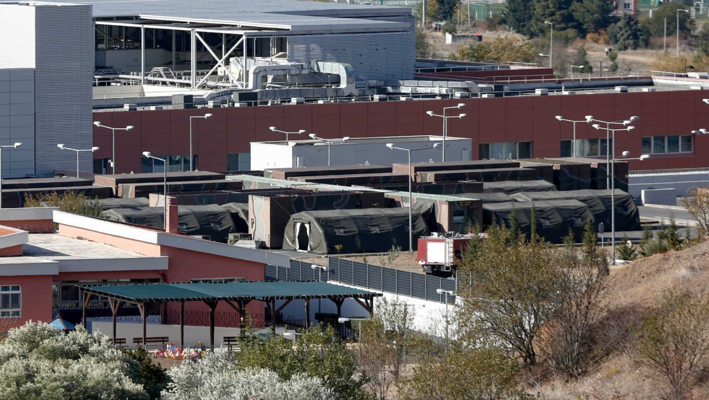 Θεσσαλονίκη: Υπερσύγχρονο το κινητό νοσοκομείο των 5 εκατ. που  στήνεται στο πάρκινγκ του 424