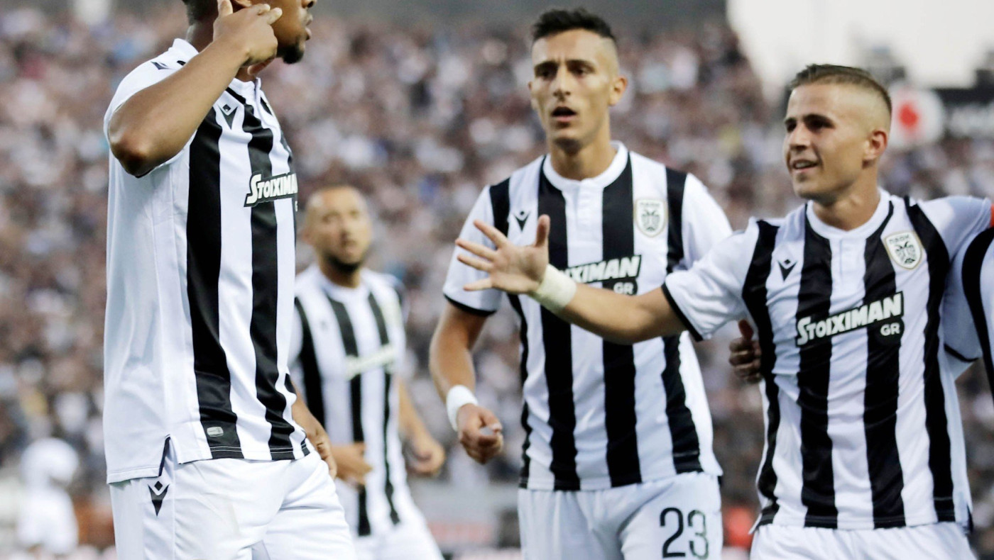 Βίντεο έπος! Ο Άκπομ χορεύει με ελληνικά τραγούδια