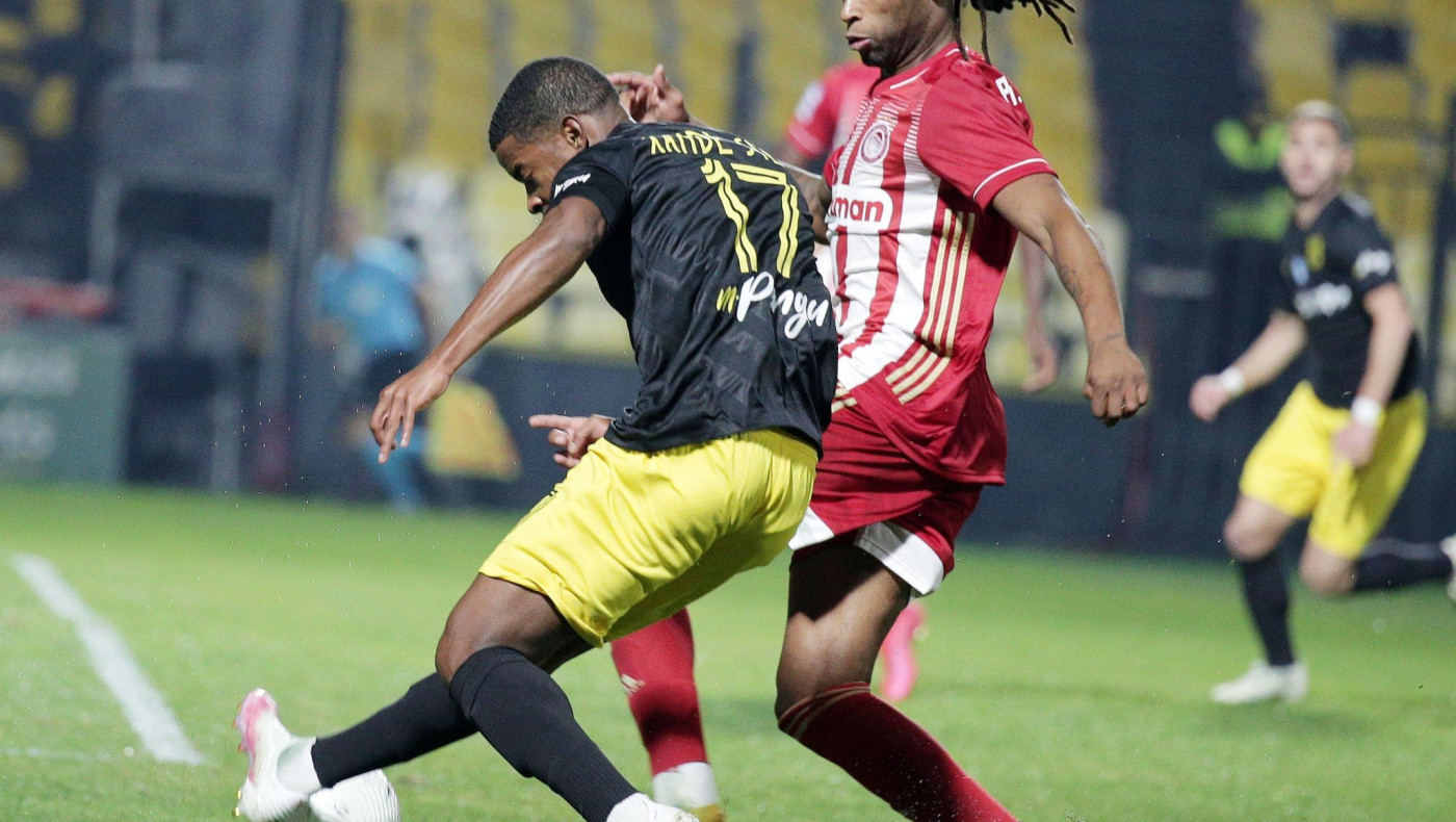 Σίλβα: «Στόχος μας η κορυφή!»