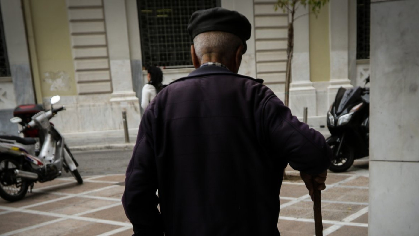 Έκτακτο βοήθημα για 105.000 συνταξιούχους, αναλυτικά τι θα λάβουν και πότε οι δικαιούχοι