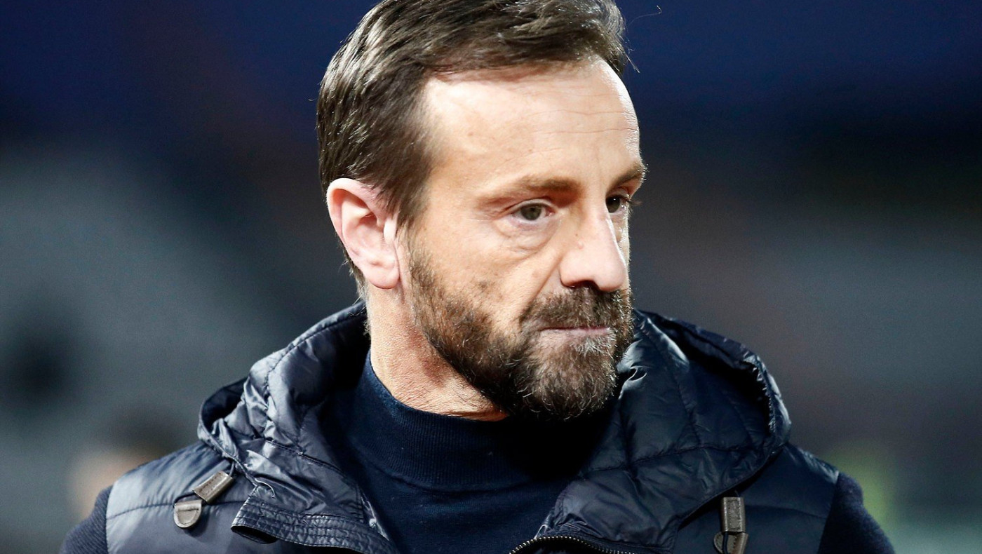 Μάντζιος: «Ψάχνουμε φορ και αριστερό μπακ»