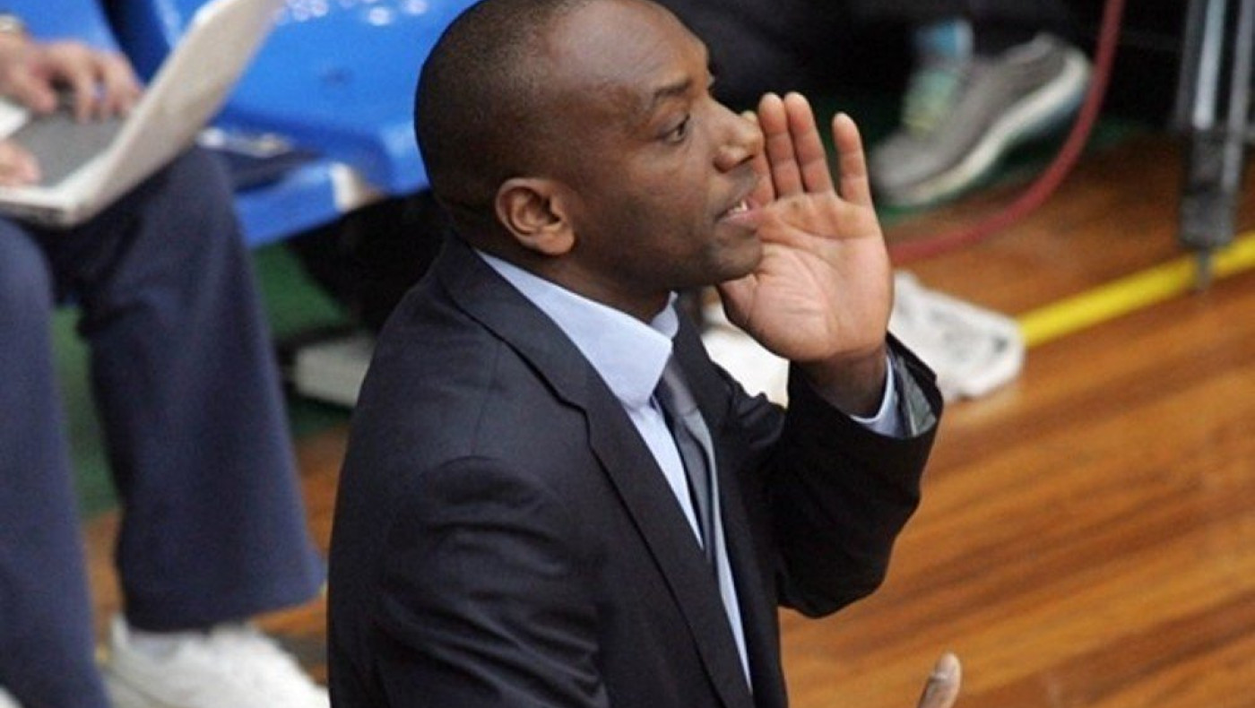 Μπρουκς: «Απαγορεύεται ο διαιτητής να λέει μαύρο κάποιον»