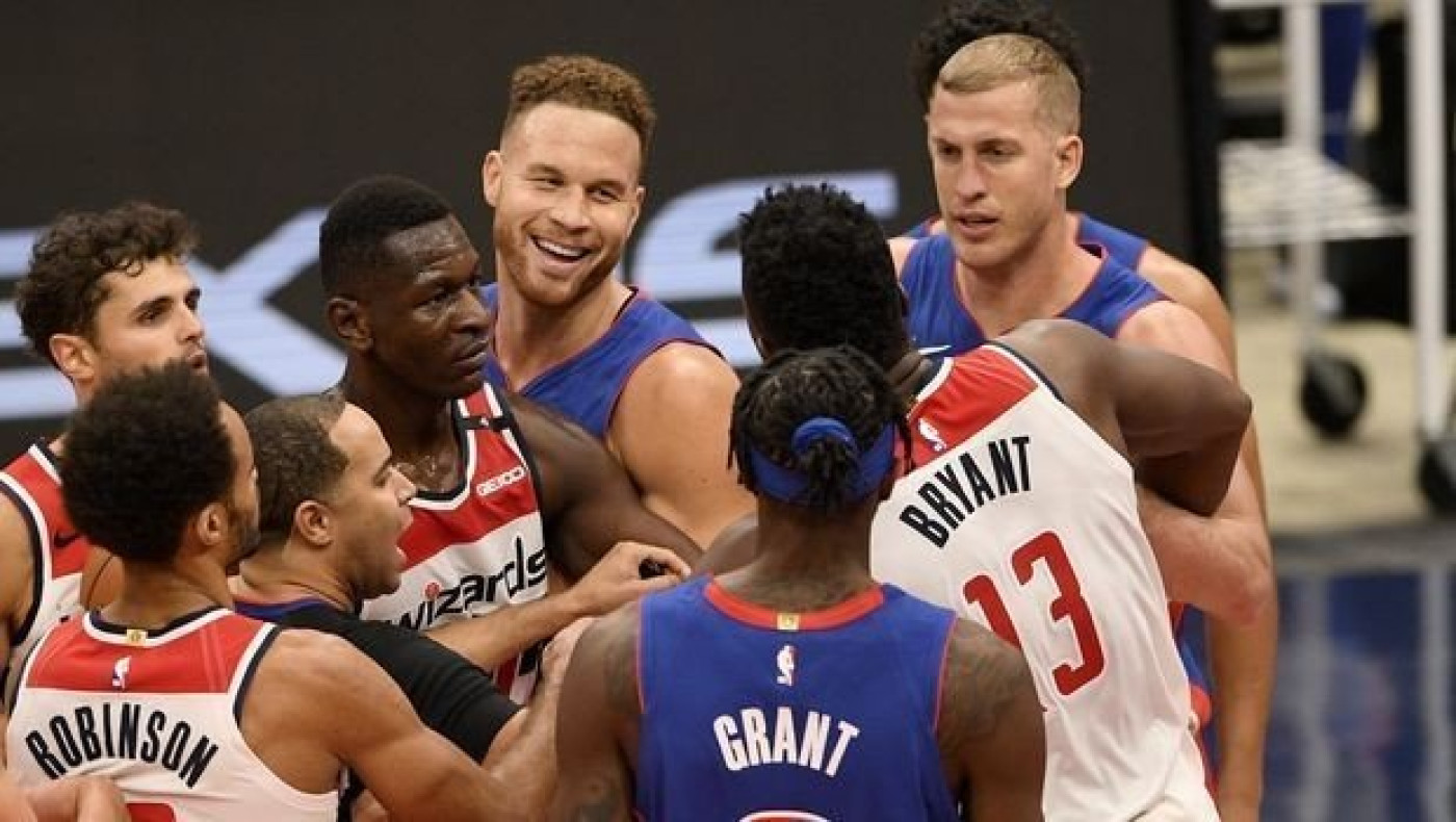 Ποιο φιλικό; Παραλίγο σύρραξη στο Ουίζαρντς - Πίστονς!