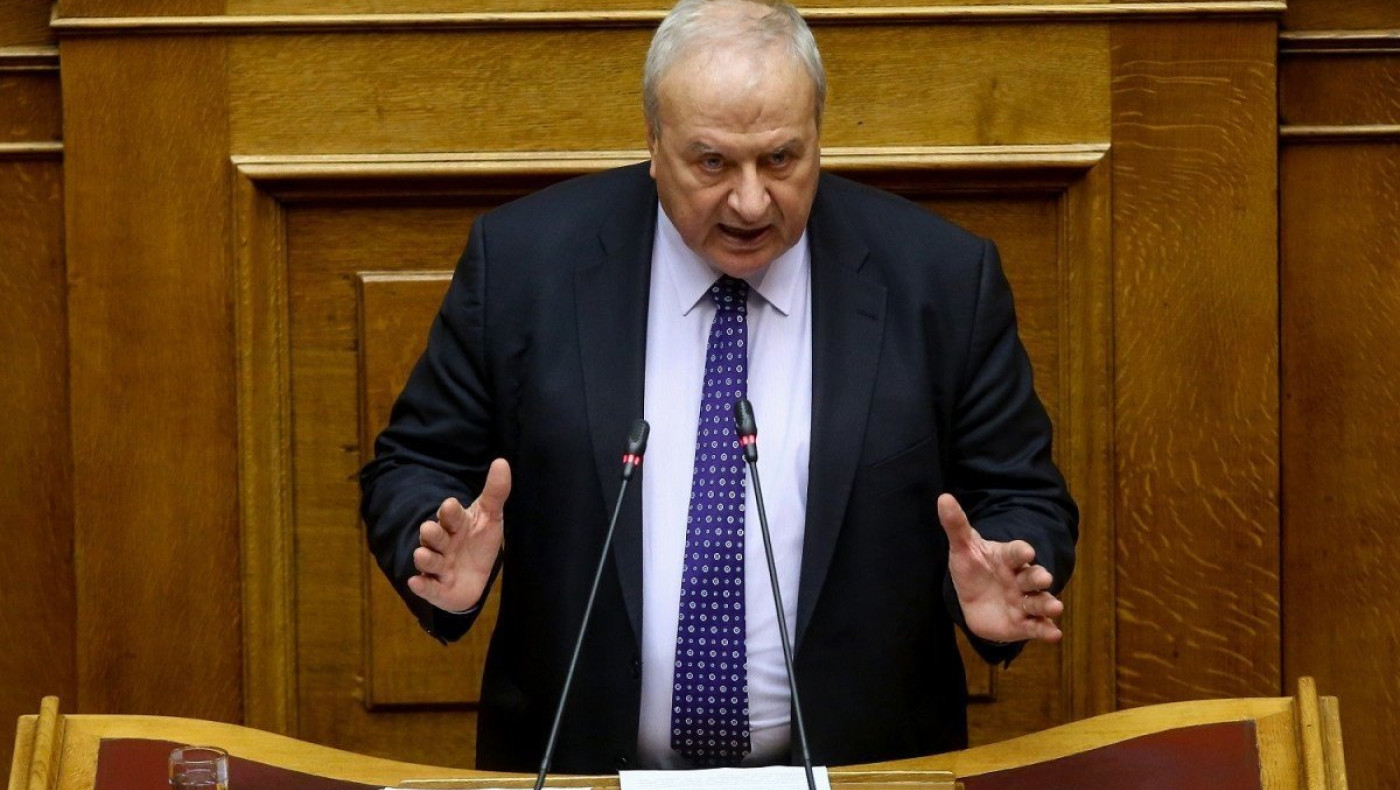 Κορωνοϊός: Διασωληνωμένος ο Λεωνίδας Γρηγοράκος