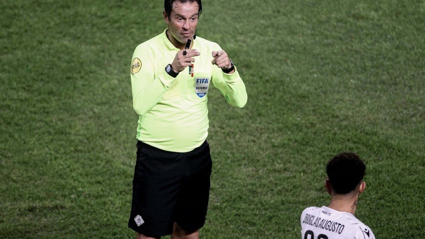 Νέιχαους σε ολλανδικό μέσο: «Γι' αυτό έδωσα το πέναλτι στο Άρης-ΠΑΟΚ»